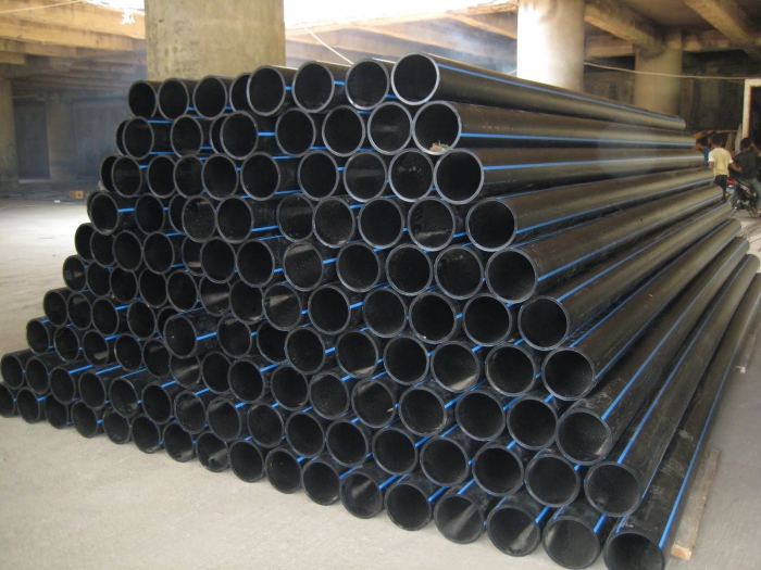 معدات لإنتاج أنابيب HDPE