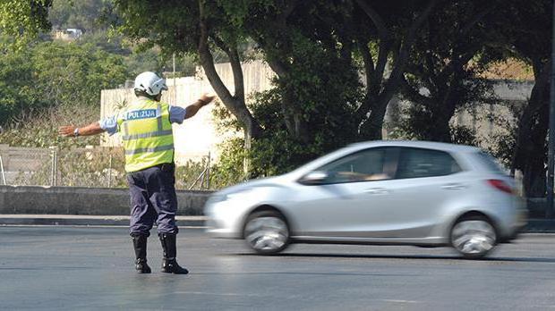 ما هي العقوبة إذا لم يكن هناك تأمين على السيارة