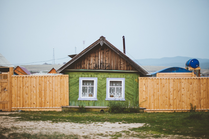 إذن إلى outbuildings